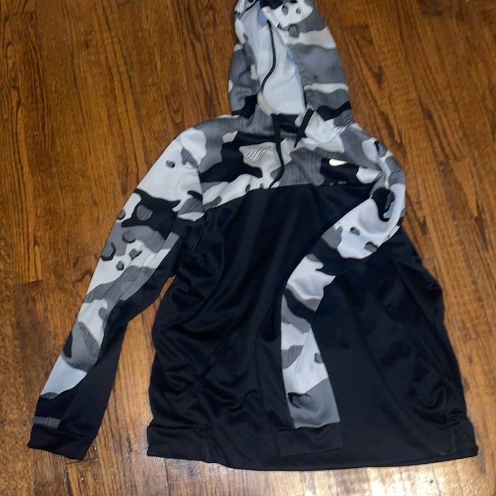 Nike Dri-Fit Hoodie